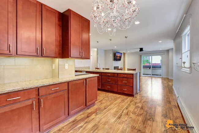 Building Photo - 1200 I St