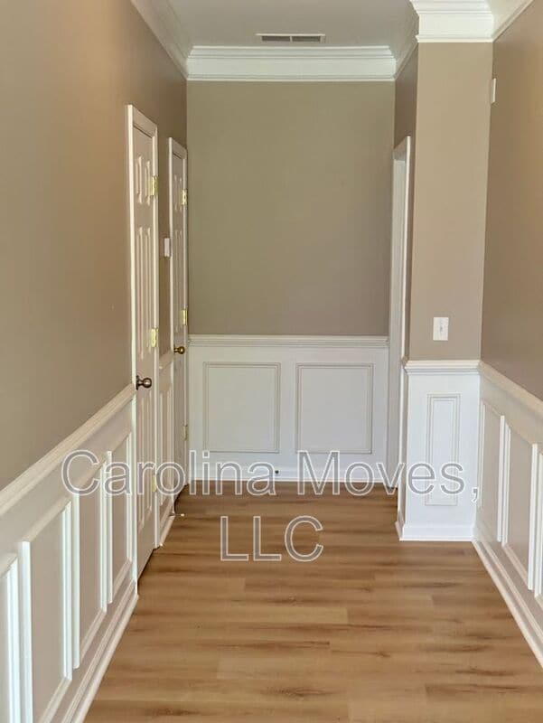 Building Photo - 626 Montreux Dr