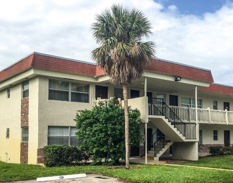 Primary Photo - 4165 SW 67th Ave