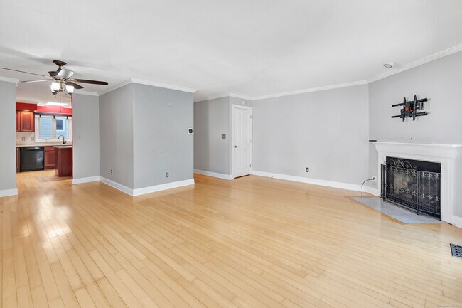 Building Photo - 66 Westview Terrace