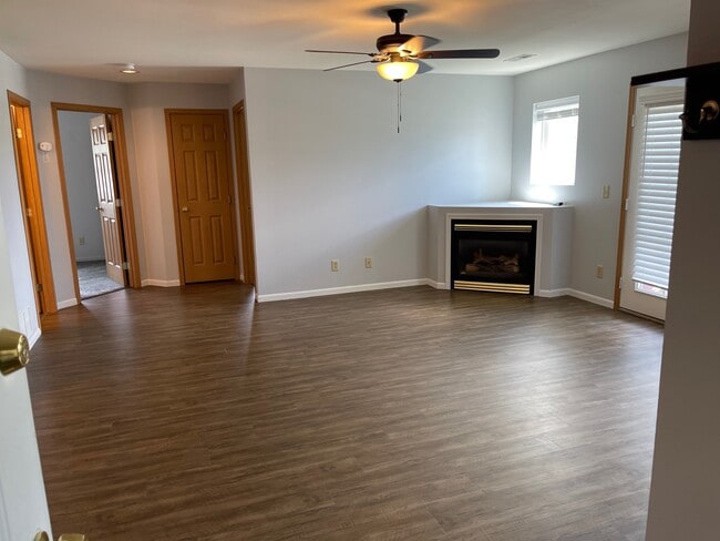 Building Photo - 3505B Fallon St