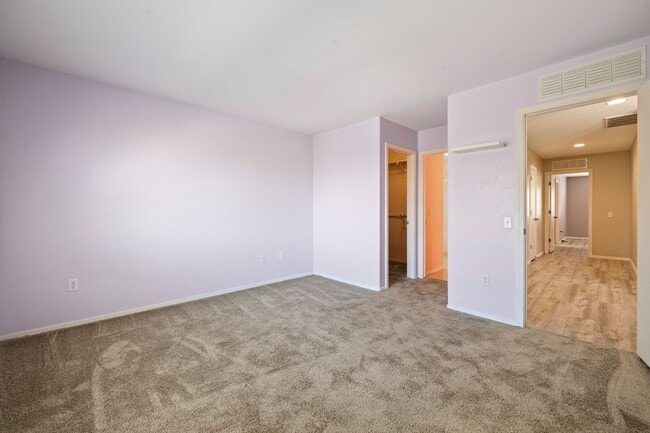 Building Photo - 6066 S Cedar Elm Ln