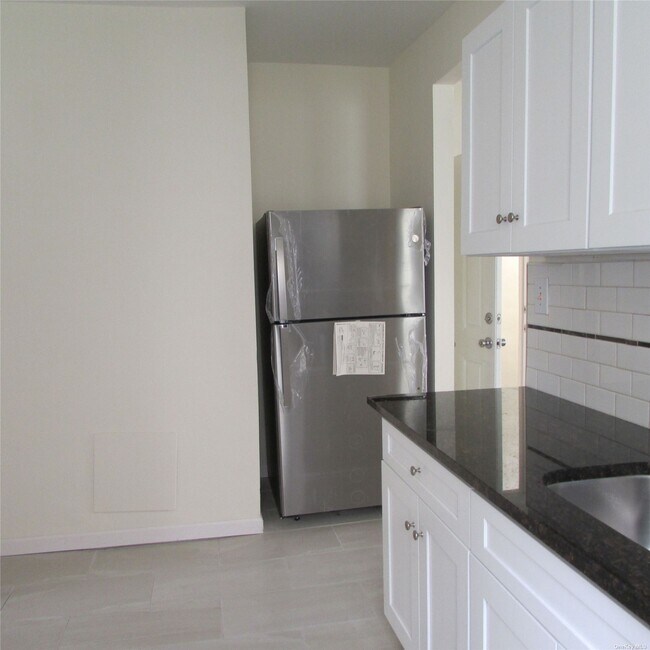 Building Photo - 93-15 202nd St