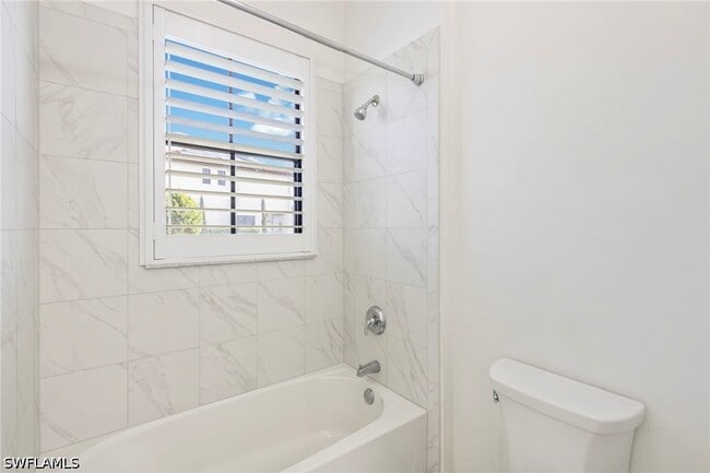 Building Photo - 5114 Genoa St