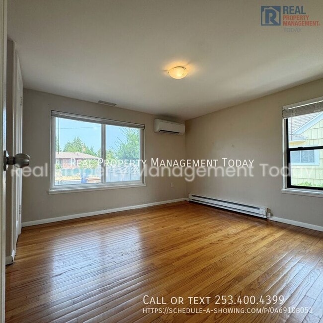 Building Photo - 3122 S 11th St