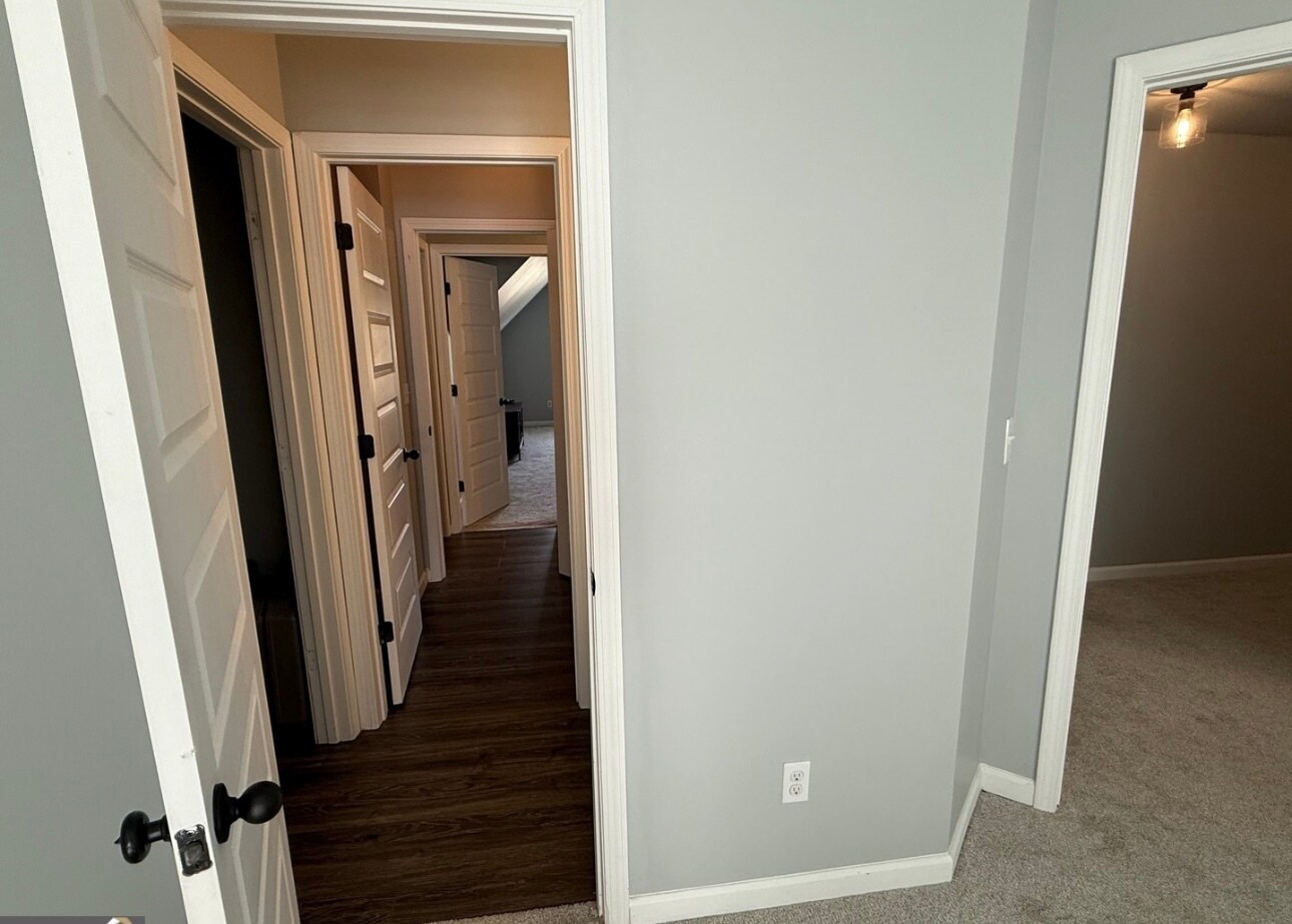 Building Photo - 310 Savannah Dr