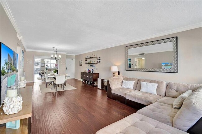 Building Photo - 4250 Galt Ocean Dr