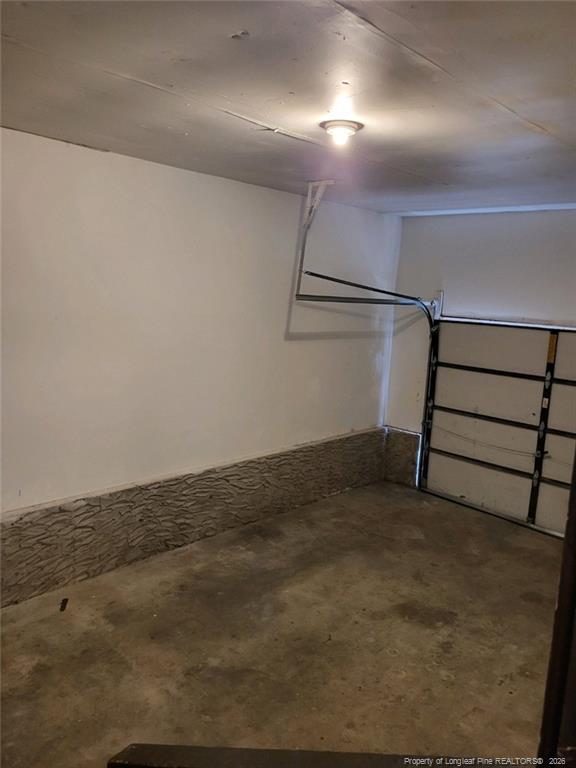 Building Photo - 482 Corning Pl