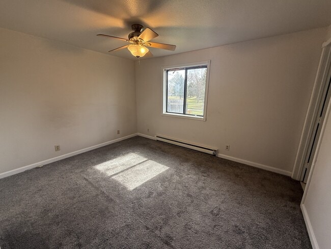 Building Photo - 3541 Granger Ave W