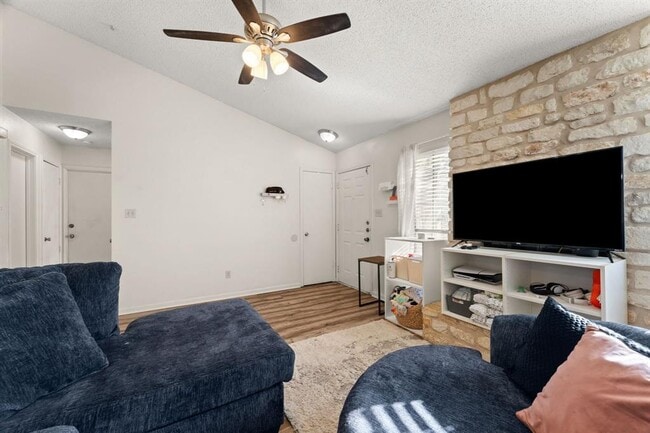 Building Photo - 14202 Sussman Ct