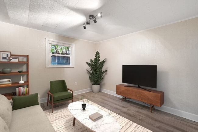 Building Photo - Tastefully updated  2-Bed, 1-Bath Gem in Troy Hill!