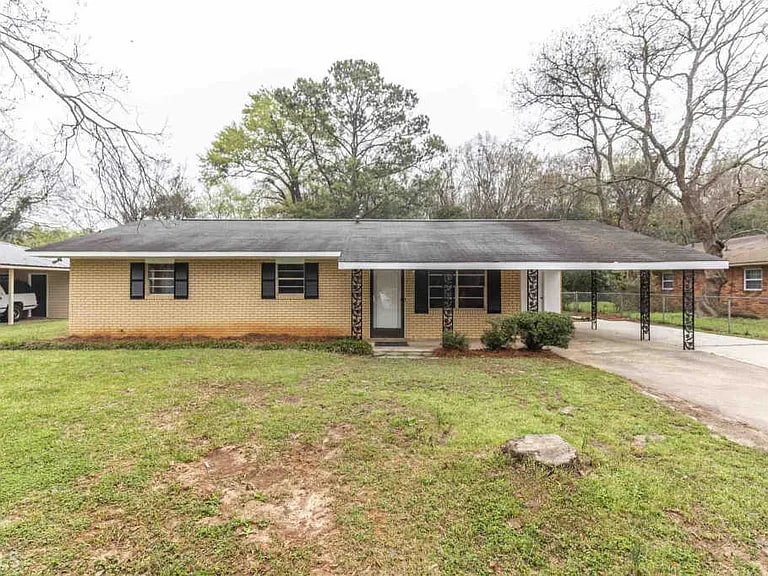 Building Photo - 124 Briarwood Dr