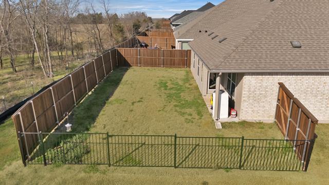 Building Photo - 2504 Spring Side Dr
