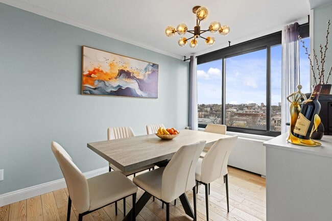 Building Photo - 9060 Palisade Ave