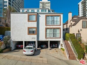 Building Photo - 10709 Ashton Ave