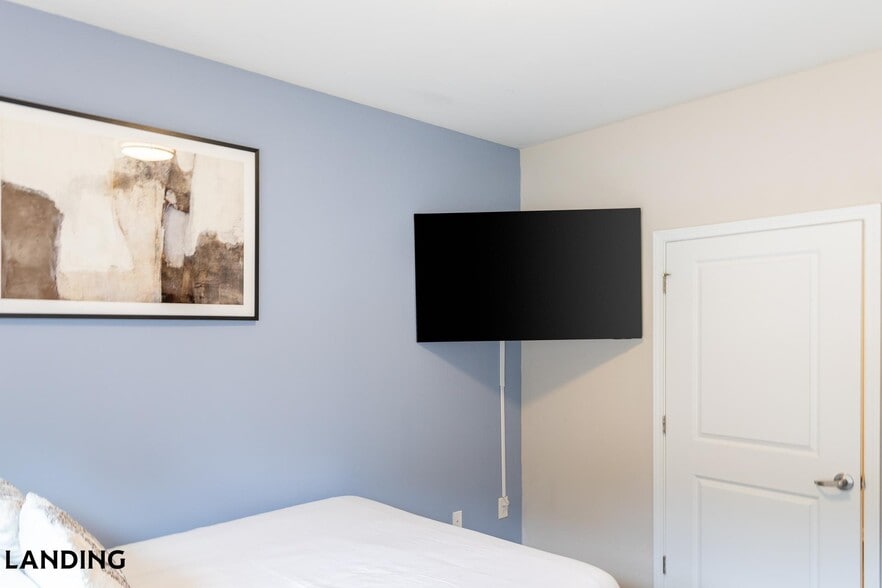 Building Photo - 602 Laconia Cir