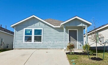 Building Photo - 256 Northern Pintail Dr