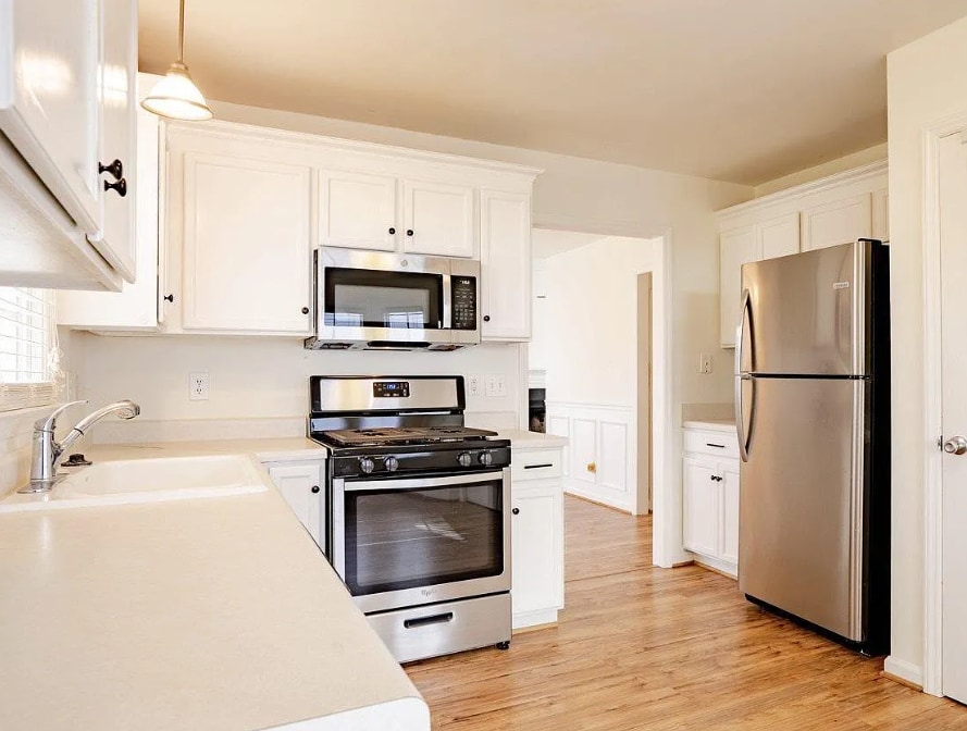 Building Photo - 9 Casabelle Ct