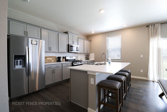 Building Photo - Beautiful New Home in West Greeley!