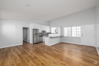 Interior Photo - 10202-10206 S 10th Ave, LLC