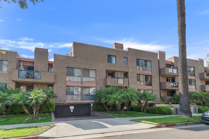 Building Photo - 235 S Tower Dr
