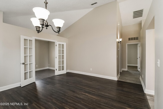 Building Photo - 3107 Wandering Oaks Dr