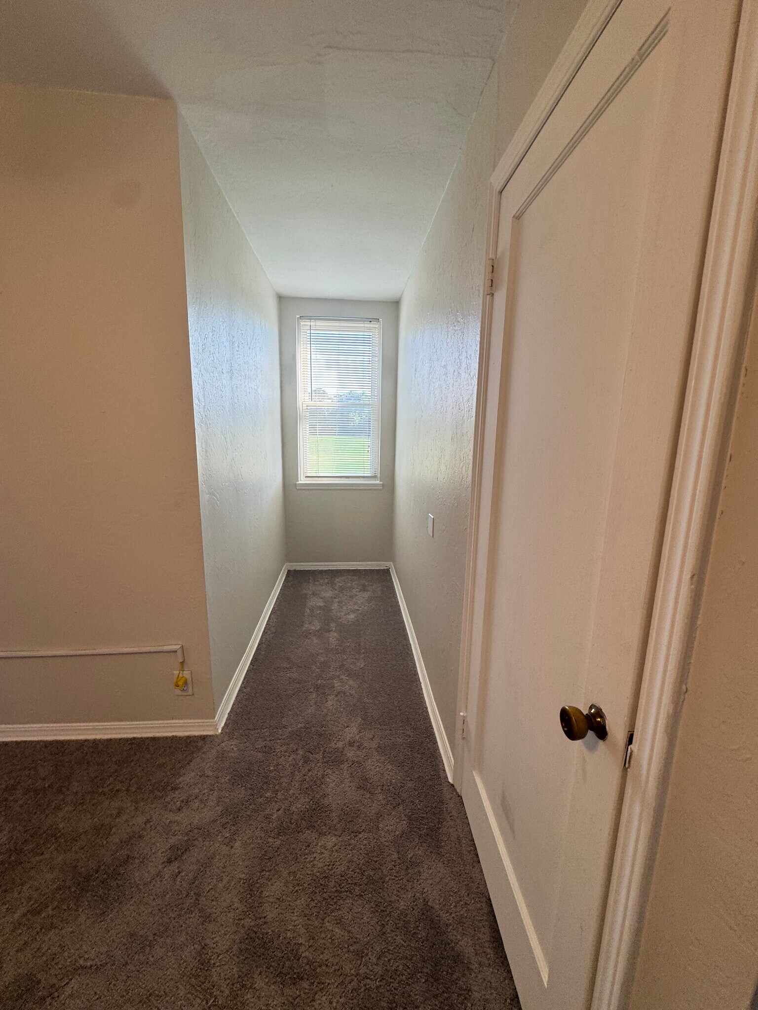 Building Photo - 6007 NW 32nd St