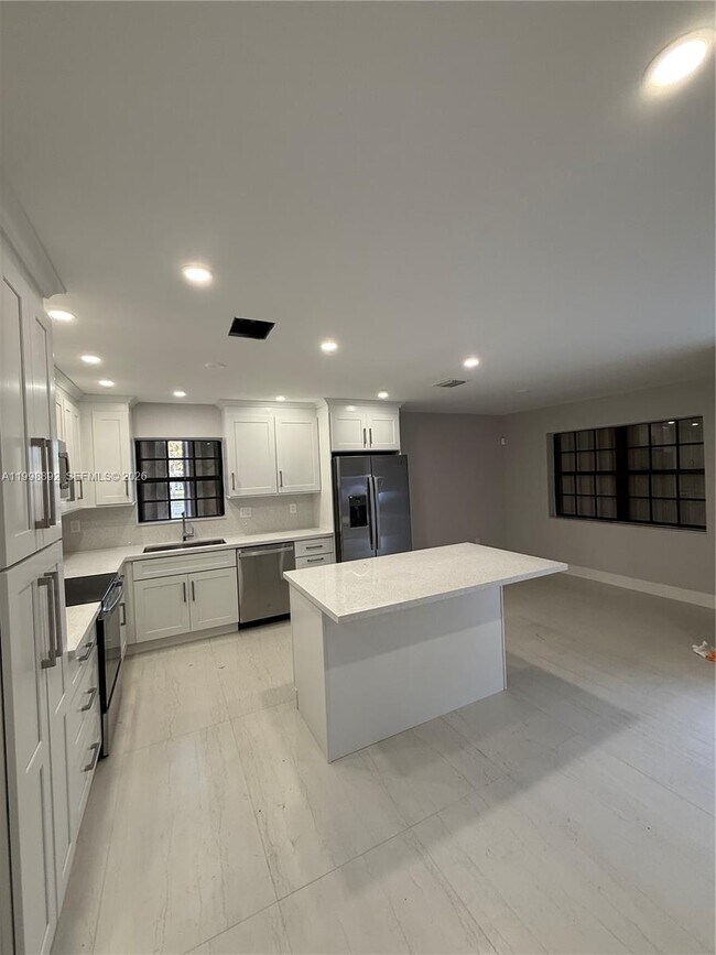 Building Photo - 8772 SW 143rd St