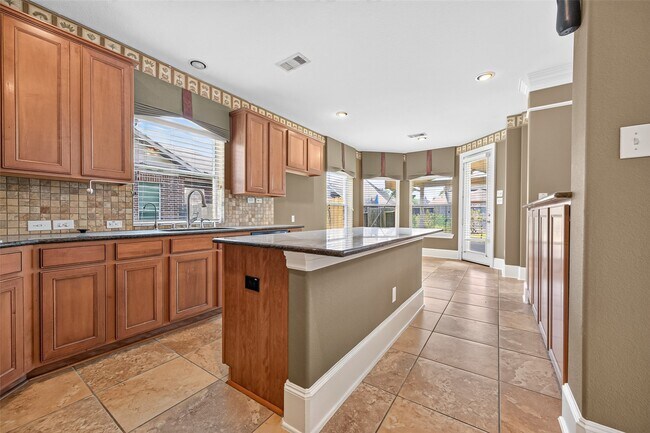 Building Photo - 9735 Lansing Meadows Dr