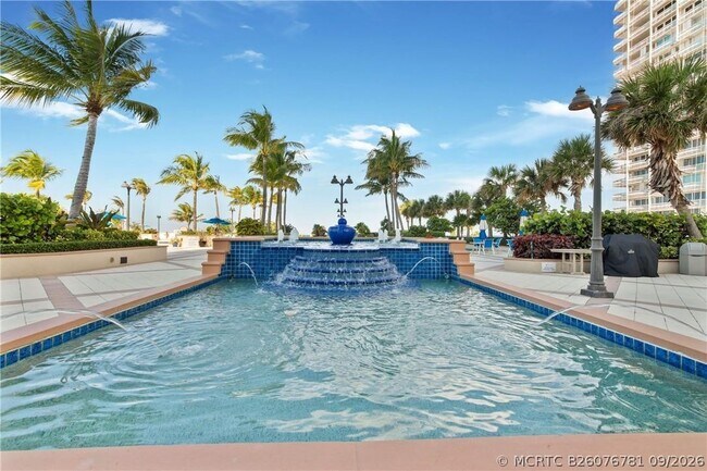 Building Photo - 2200 S Ocean Ln