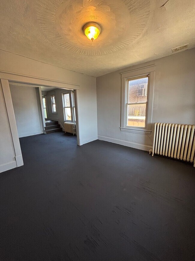 Building Photo - SELLING-521-523 Dorothy Ave
