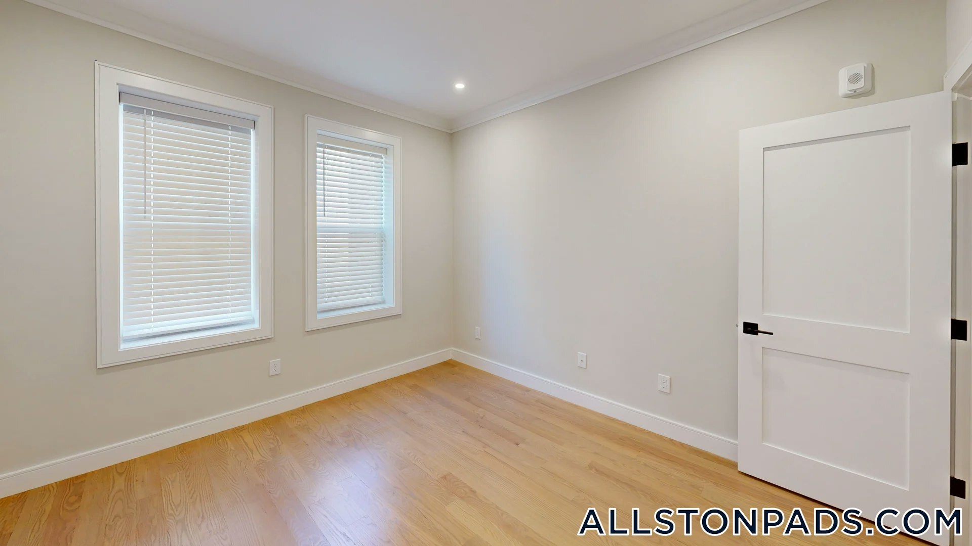 Building Photo - 161 Allston St