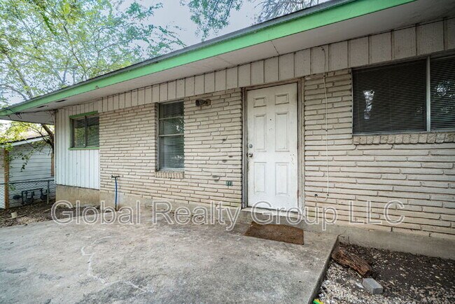 Building Photo - 103 Brettonwood Dr