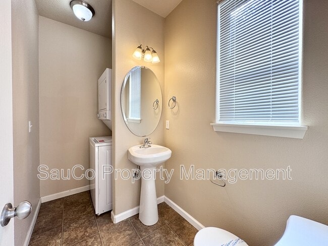 Building Photo - 3069 SW Lanterna Pl