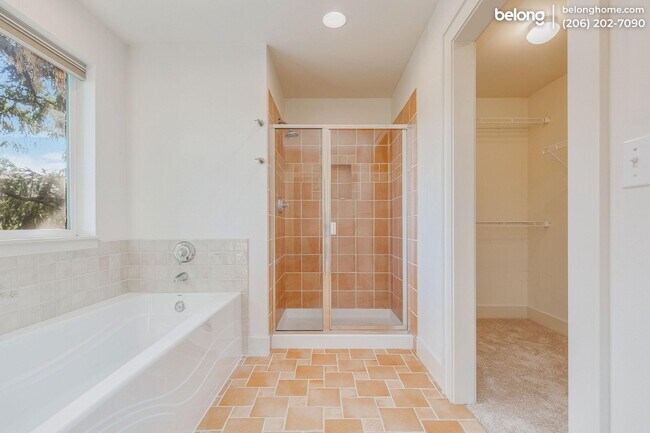 Building Photo - 11411 SE 259th St