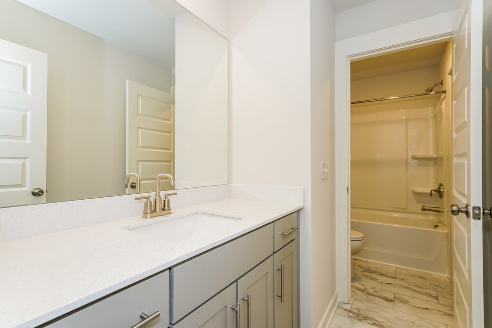 Building Photo - 599 Snapdragon Ln