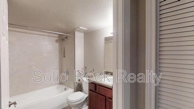 Building Photo - 6161 Kingdom Vw