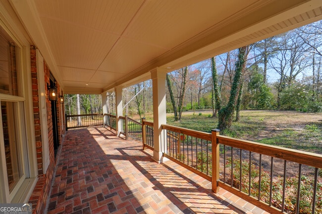 Building Photo - 290 Ginger Cake Rd