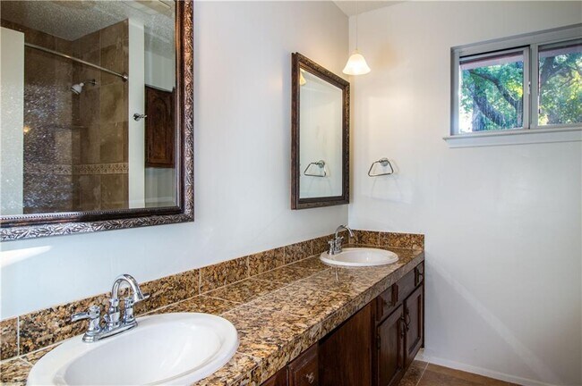 Building Photo - 8211 Pilgrims Pl