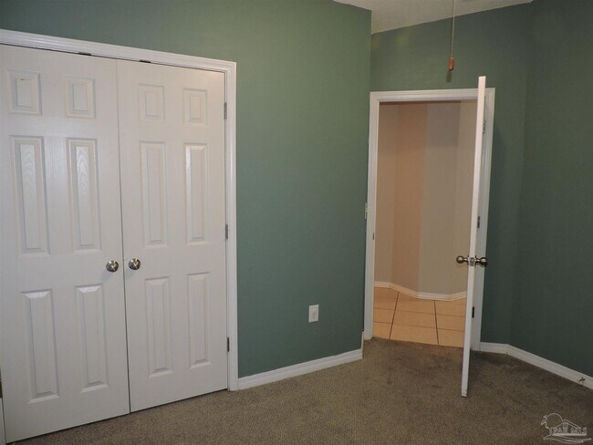 Building Photo - 7101 Joy St