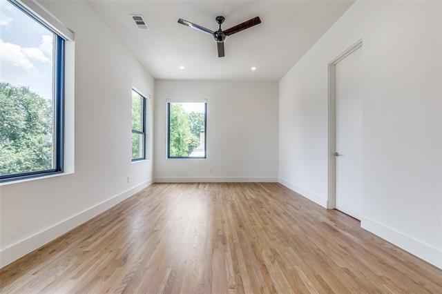 Building Photo - 3526 Cragmont Ave