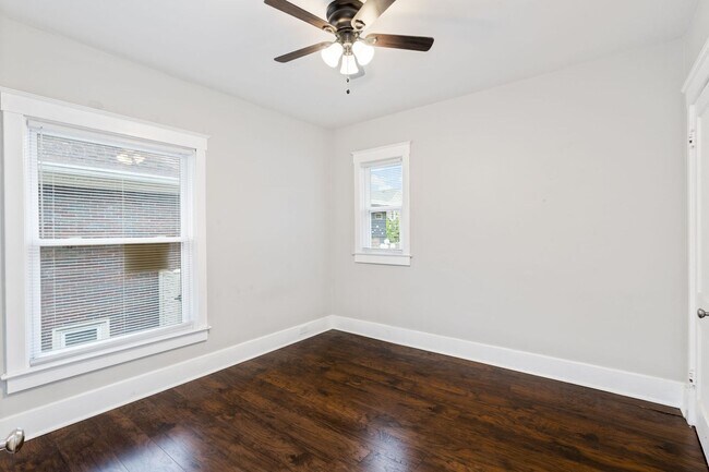 Building Photo - 3 Bedroom House Off Eastern Parkway