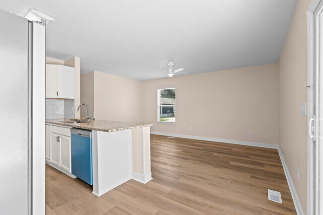 Building Photo - 4097 Mica Ave