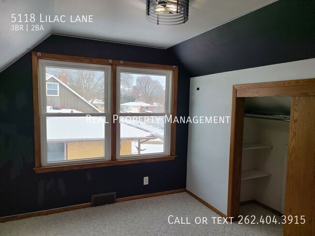 Building Photo - 5118 Lilac Ln