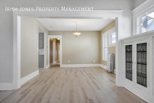 Building Photo - 24 North Park Ave