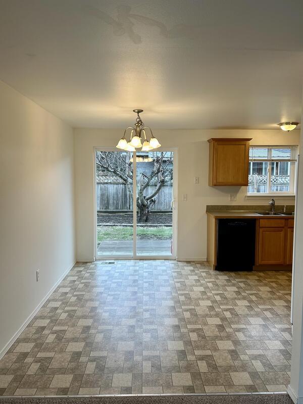 Building Photo - 6471 Portal Manor Dr