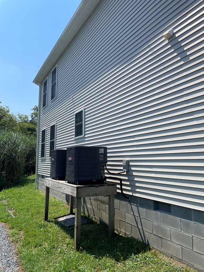 Building Photo - 5164 Main St