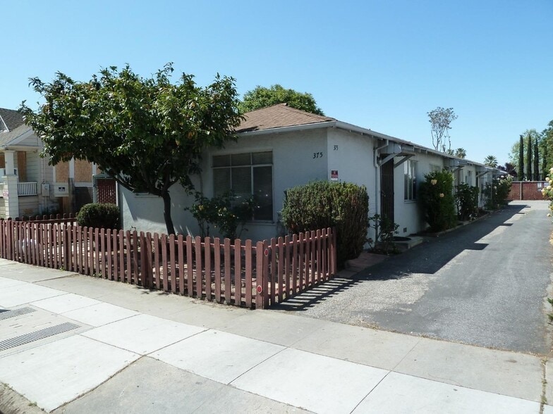 From the street - 375 Delmas Ave