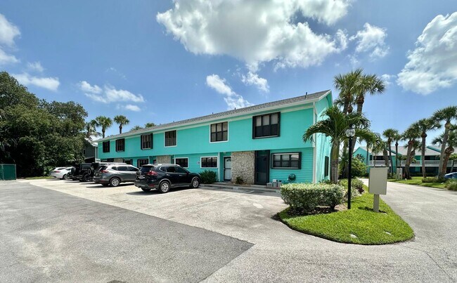 Building Photo - 13509 S Indian River Dr