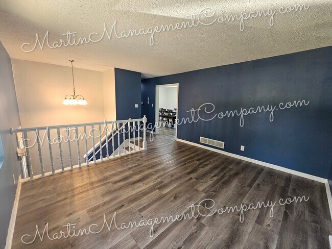 Building Photo - 3406 S Grand Ave
